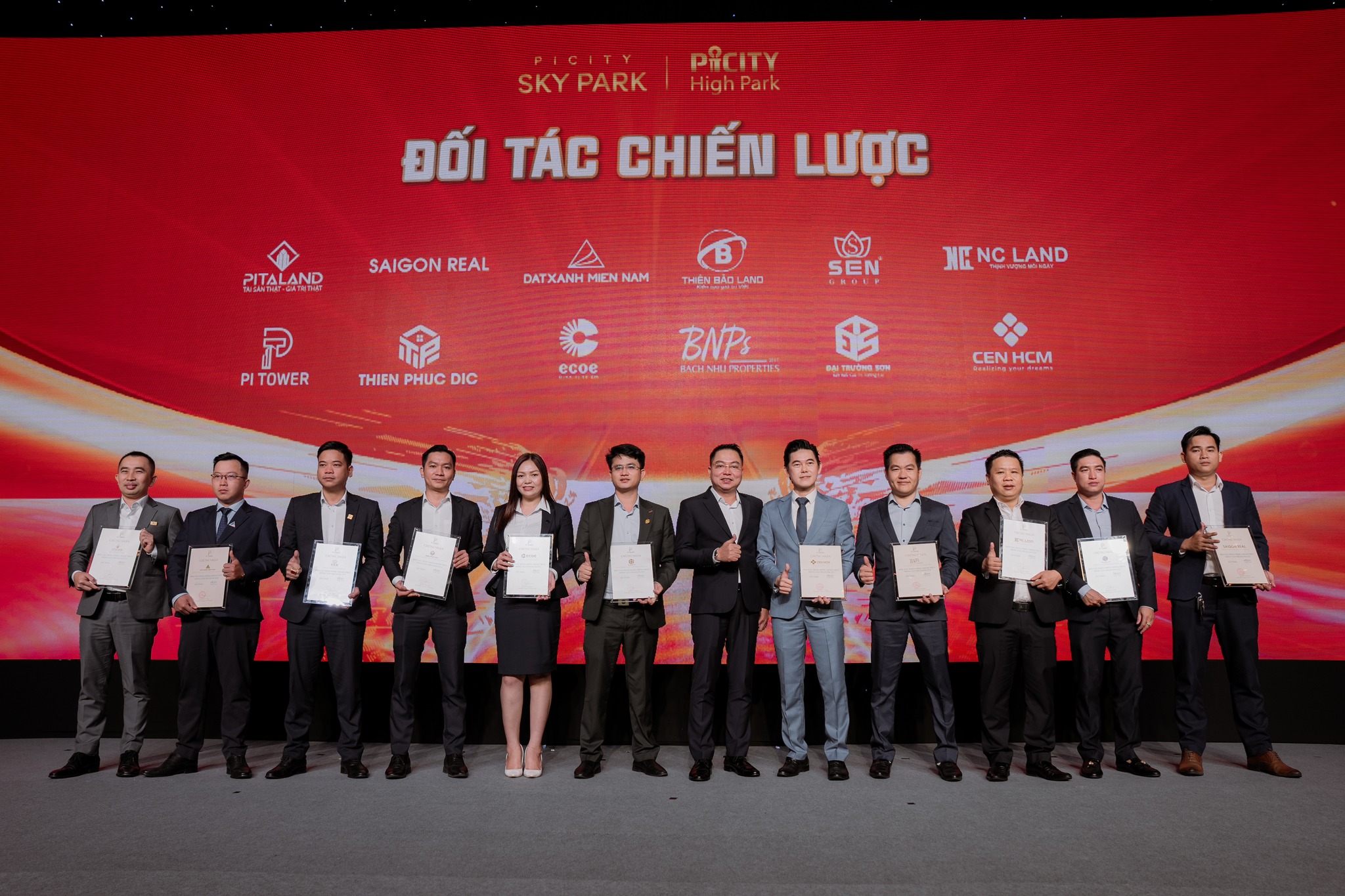 Pitaland Nhận Vinh Danh Đối Tác Chiến Lược Picity Sky Park