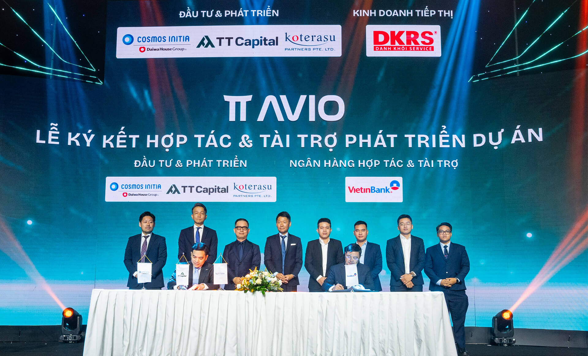 Ký kết hợp tác phát triển và tài trợ dự án với Ngân hàng VietinBank