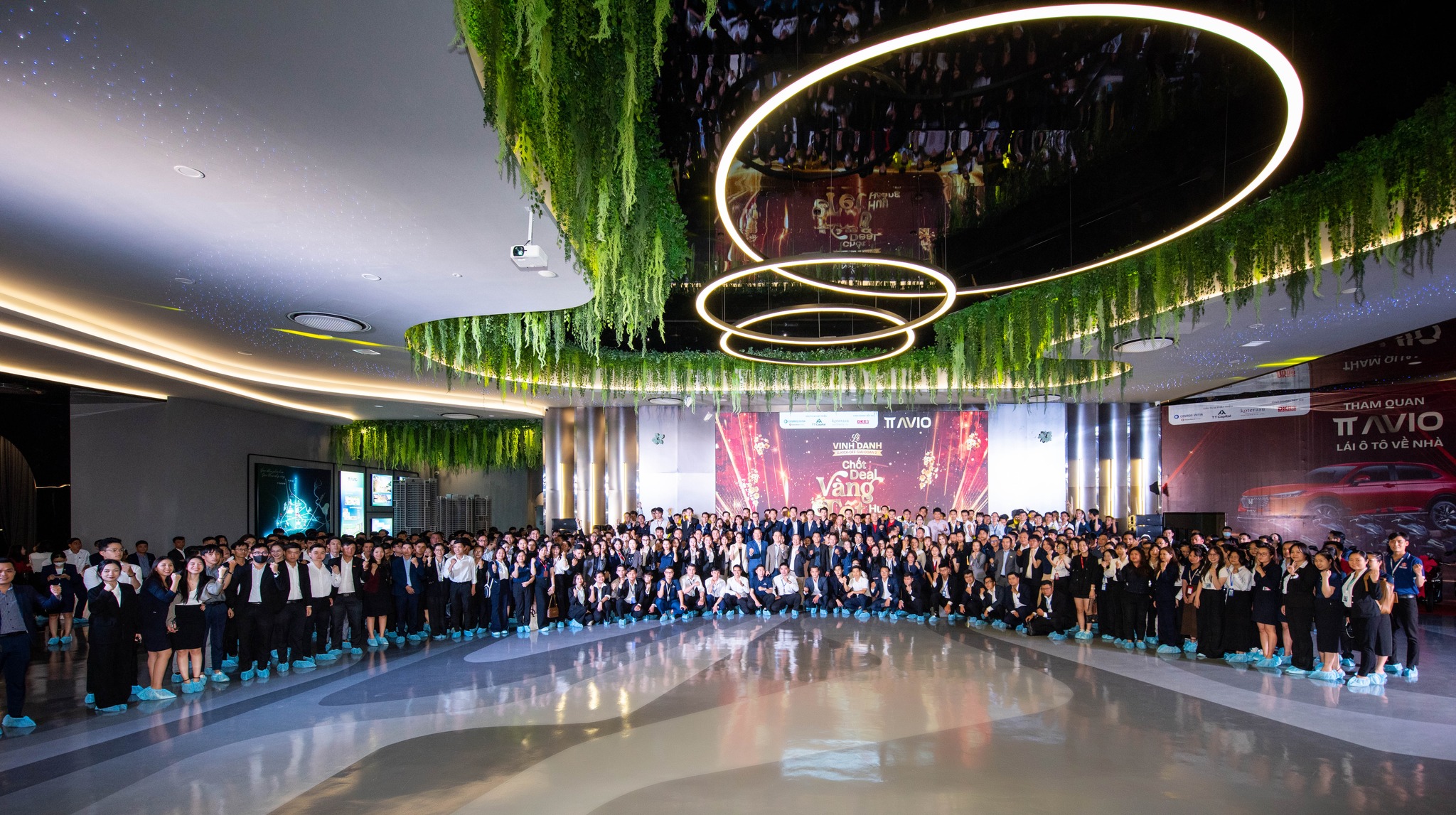 Chốt Deal Vàng - Tết Huy Hoàng