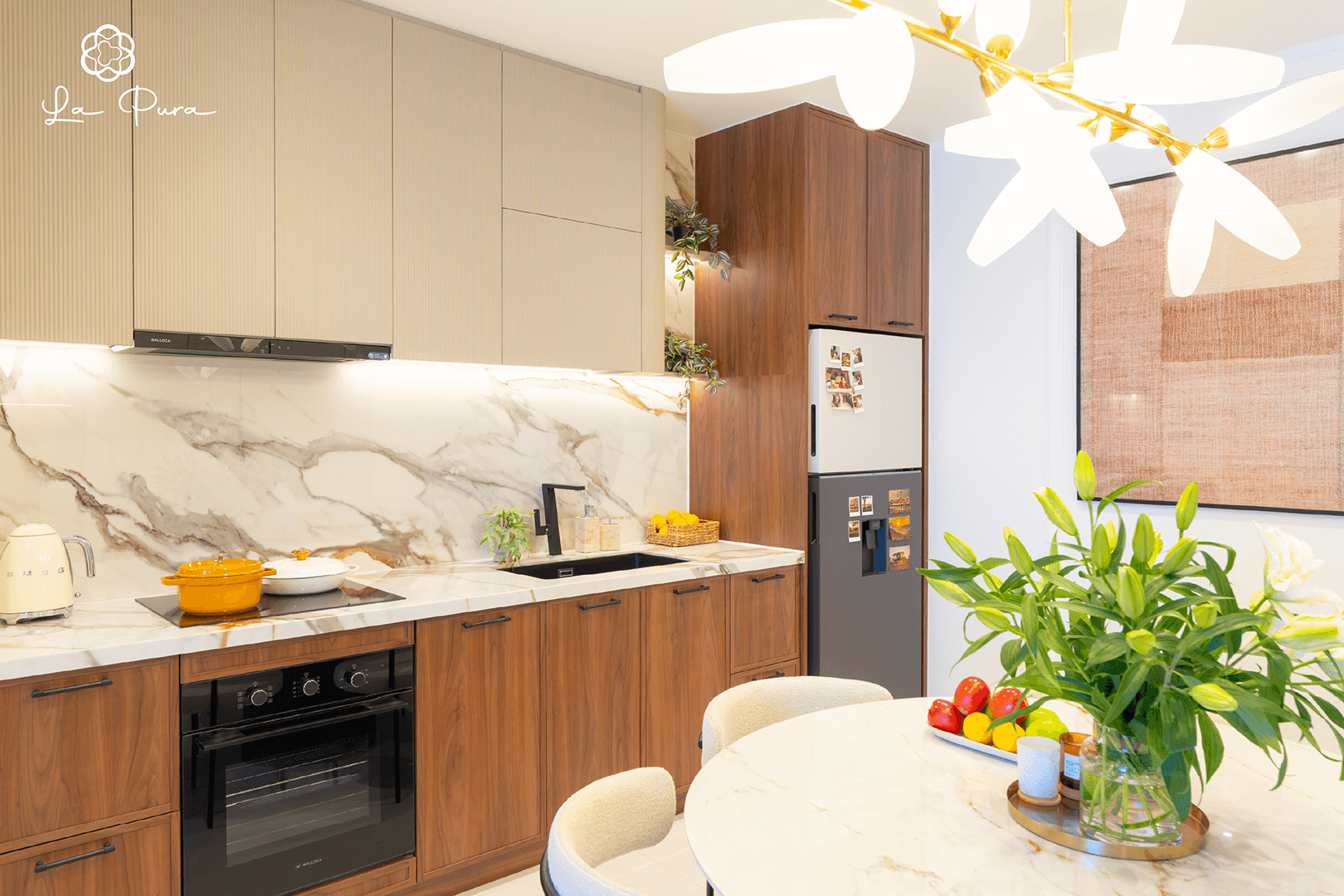 Phòng khách căn 2PN Dự án LaPura