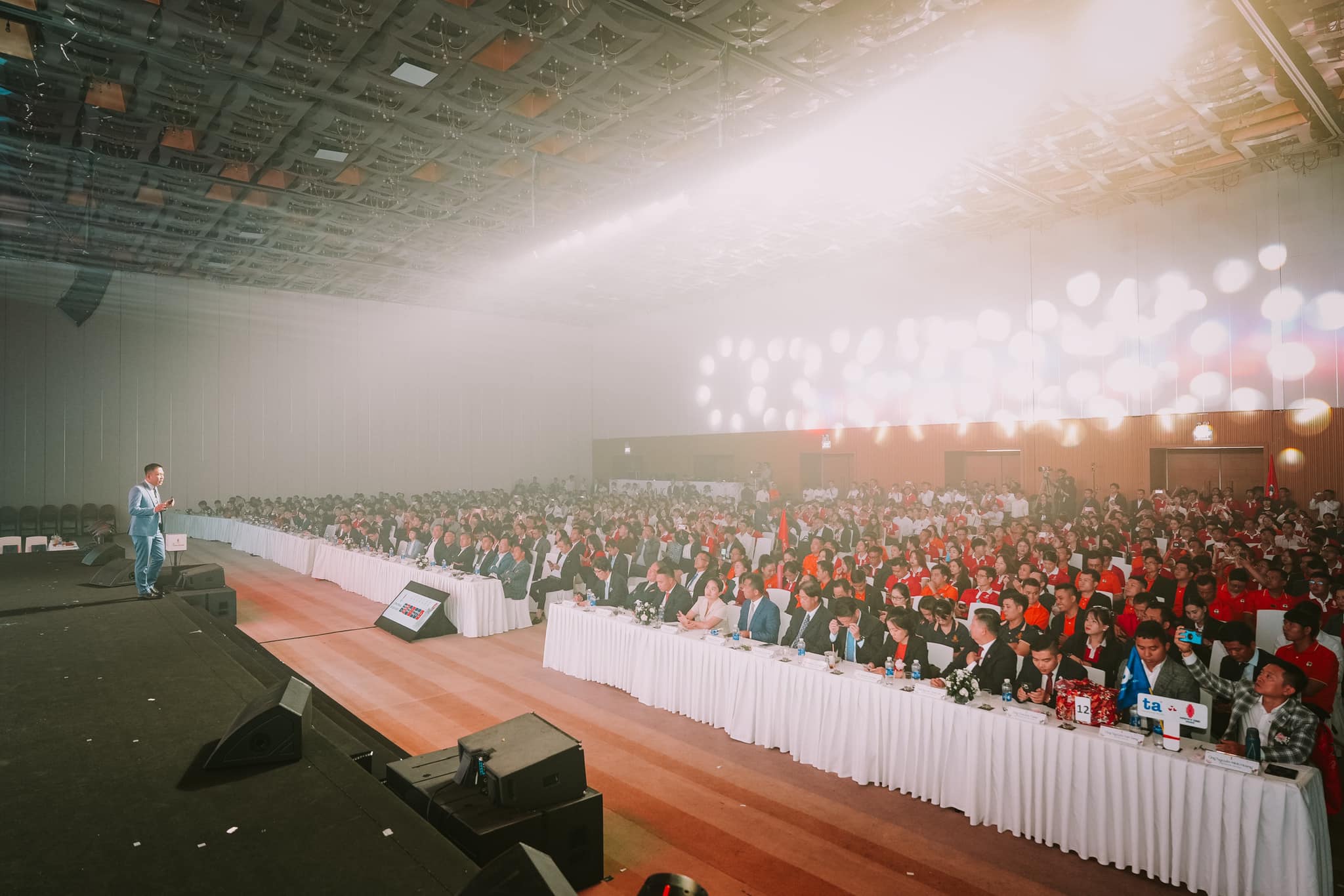 Lễ "Ra quân" Happy One Sora