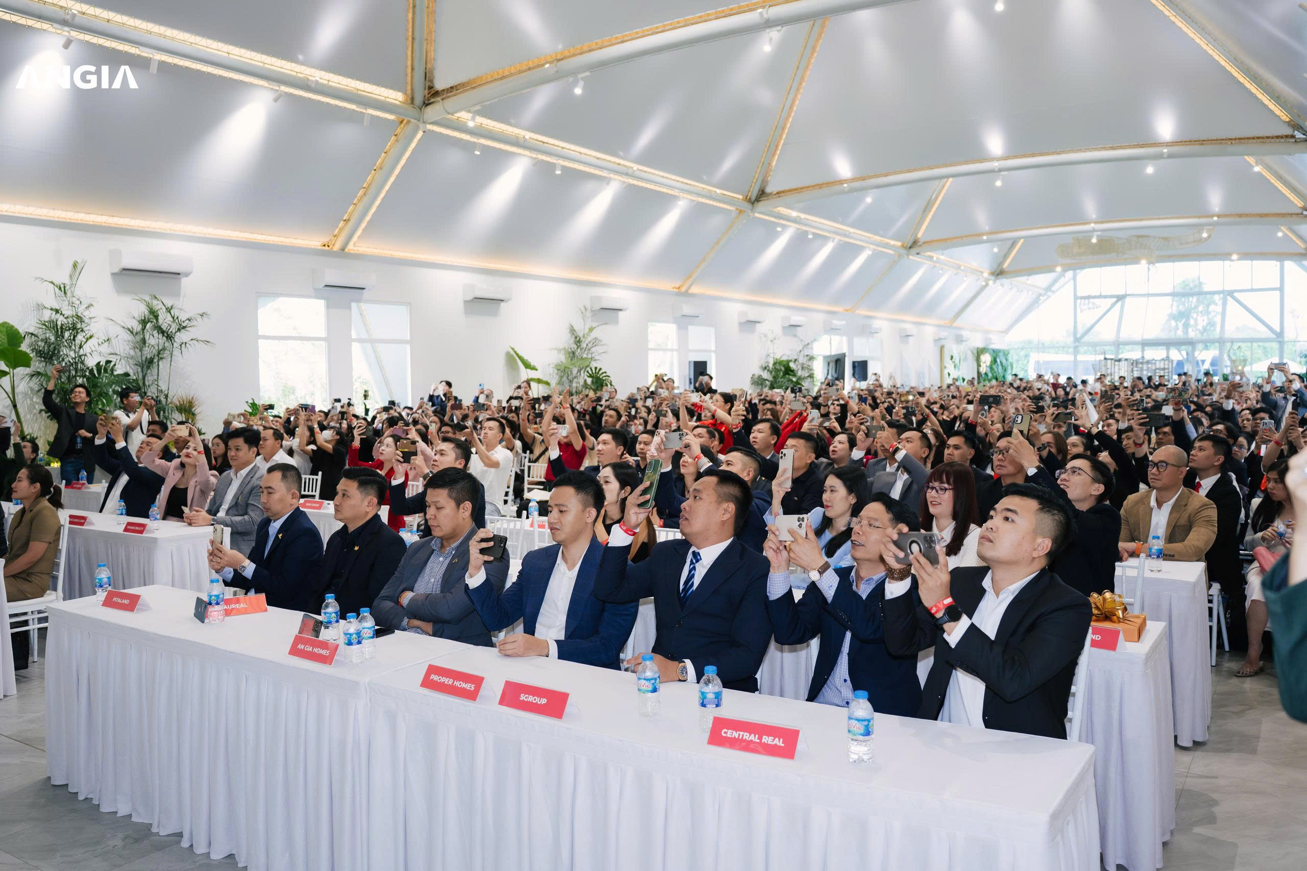 An Gia Kick-off Gió Đông 2 – Đồng Hành Cùng Hơn 2.000 Chiến Binh Sales